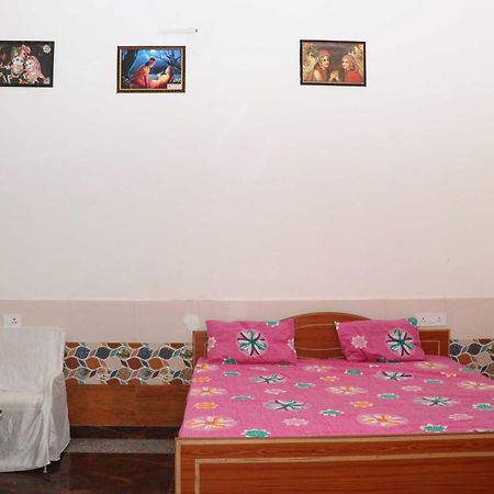 Hotel O Pop Angoori Farm House Матхура Экстерьер фото